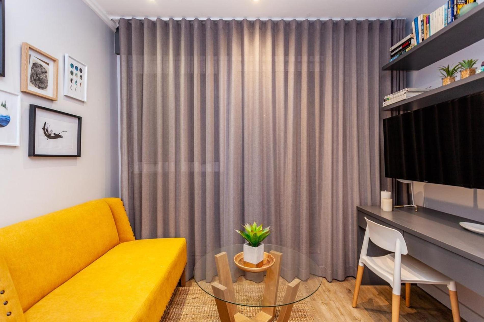 Lively Space In A Vibrant, Woodstock Area * Cape Town